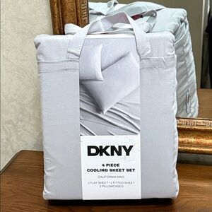 DKNY 4-Piece Cooling Sheet Set - White